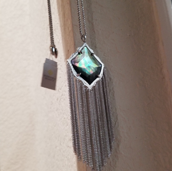 Rare Kendra Scott Black Mother of Pearl Necklace - Picture 3 of 7